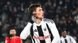 Vladislav Blănuță celebrates a goal with Universitatea Cluj, rumored to be joining Dinamo București.