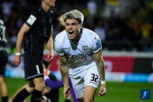 VfL Bochums Schlüssel zum Bundesliga-Aufstieg: „Uwe Röslers Winter-Transfer — Niklas Kölle könnte das fehlende Puzzleteil sein“